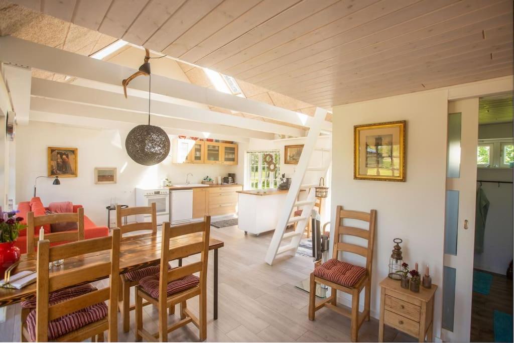 Kongsholmlund. Enjoy The Countryside. Apartment Vejby Exterior photo